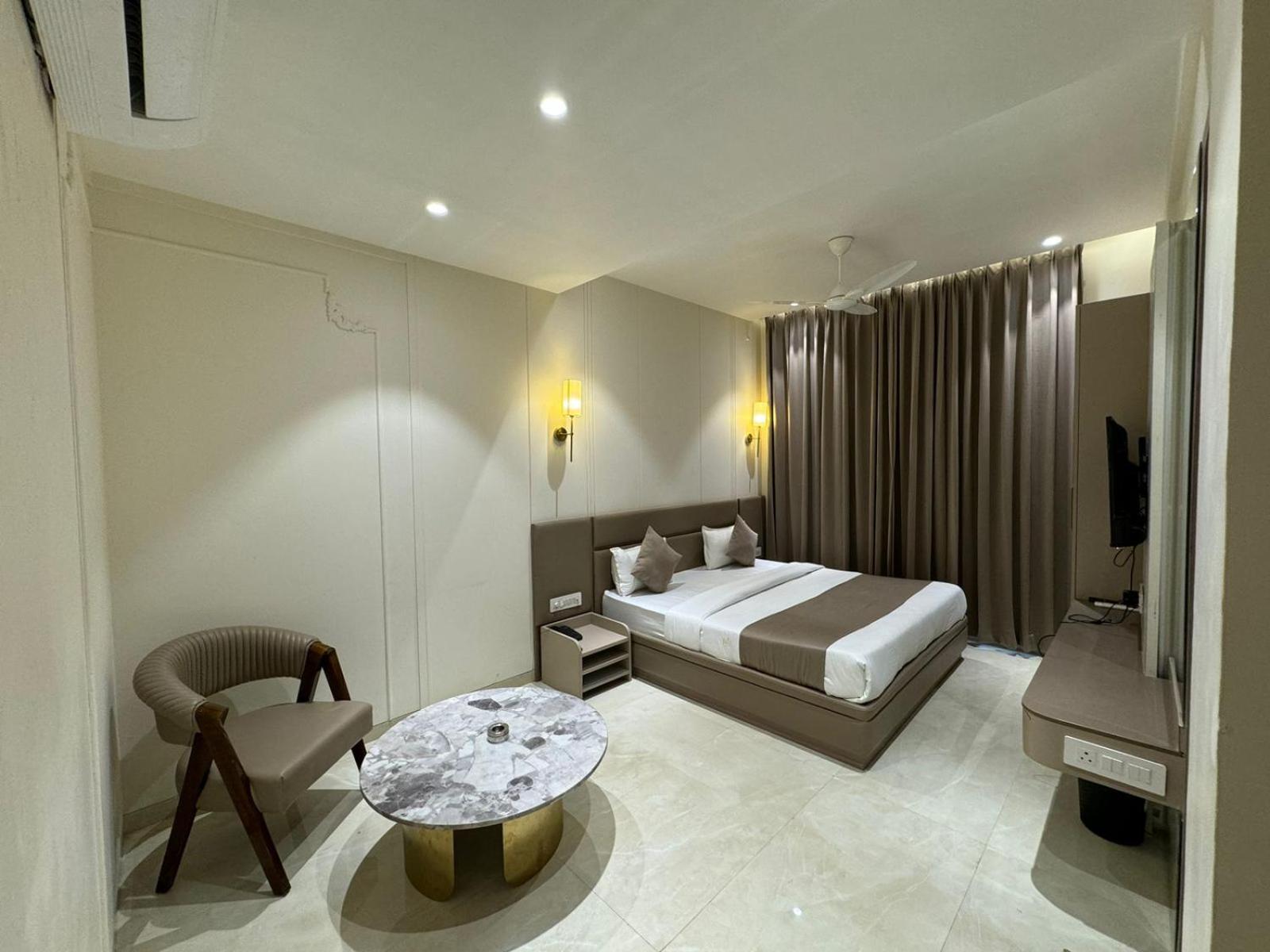 Hotel Fortune Inn Bhopal Zewnętrze zdjęcie